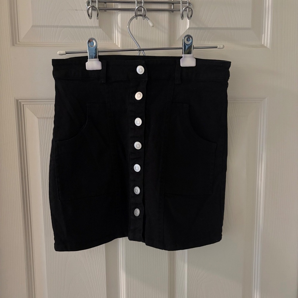 Altar'd State Womens Medium Black Button Front Mini Skirt Silver Buttons Pockets